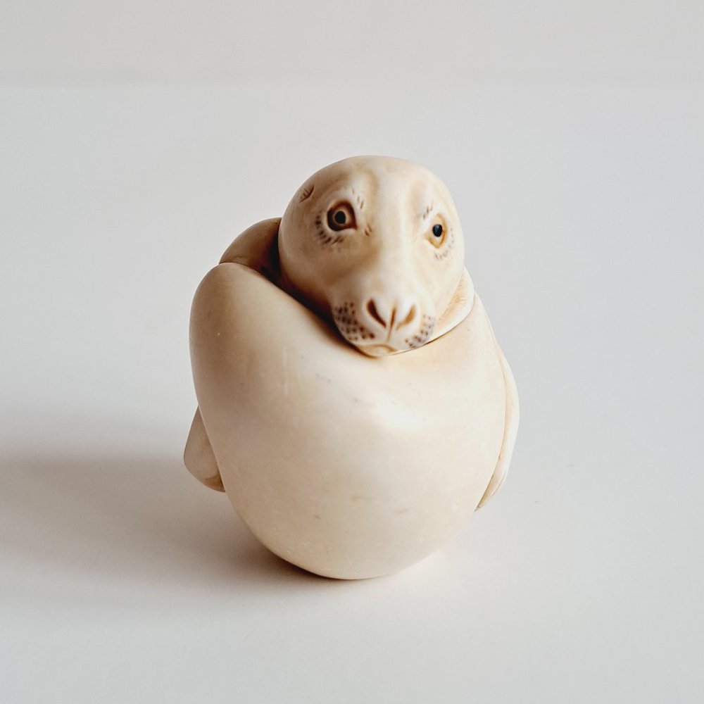 Harmony Kingdom Seal Roly Poly Figurine Trinket Box